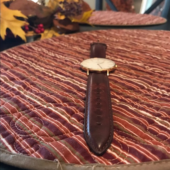 Daniel Wellington 36mm Watch - Picture 6 of 8